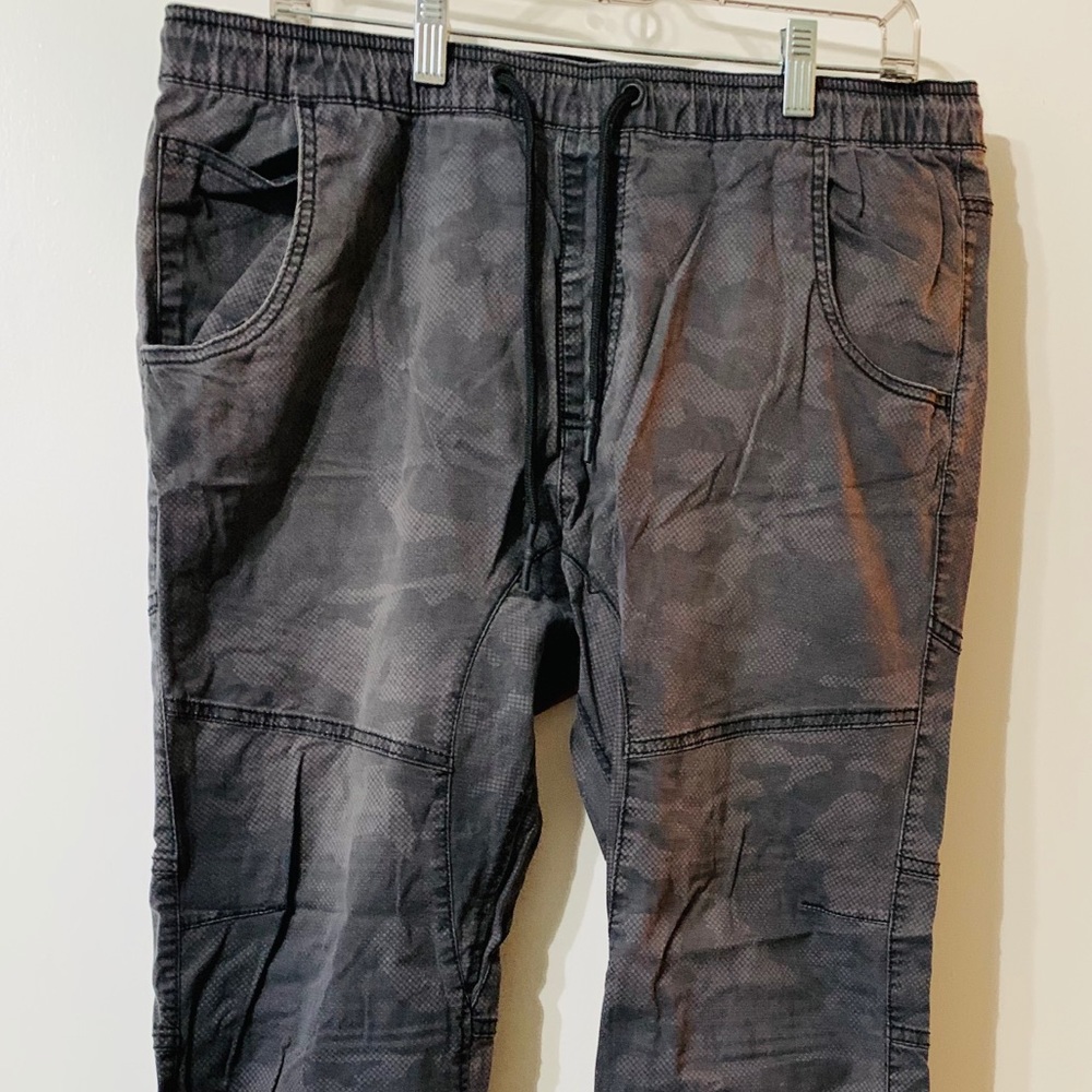 Cotton On Joggers - Men’s